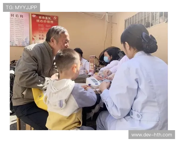 水星队携手公益托马斯带队走访当地儿童医院关爱小患者