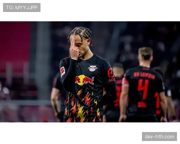 RB莱比锡4-2法兰克福,奥尔莫上演帽子戏法,主队“快打旋风”战术展现威力 RB莱比锡4-2法兰克福,奥尔莫上演帽子戏法,主队“快打旋风”战术展现威力